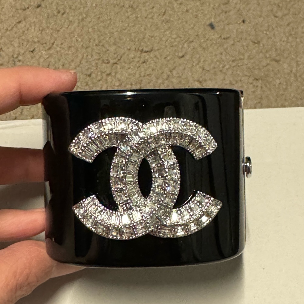CC fashion bracelet